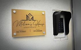 Milion'S House Apartments